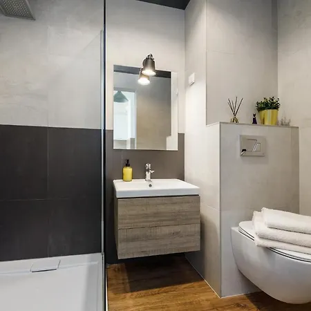 아파트 Miejsko Tu - Opera #119 올슈틴